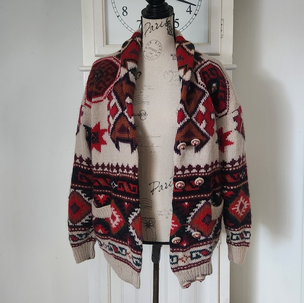 Vintage Red and Cream Geometric Shawl Collar Cardigan - Picture 9 of 10